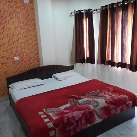 Hotel Hari Home Udaipur Exteriör bild