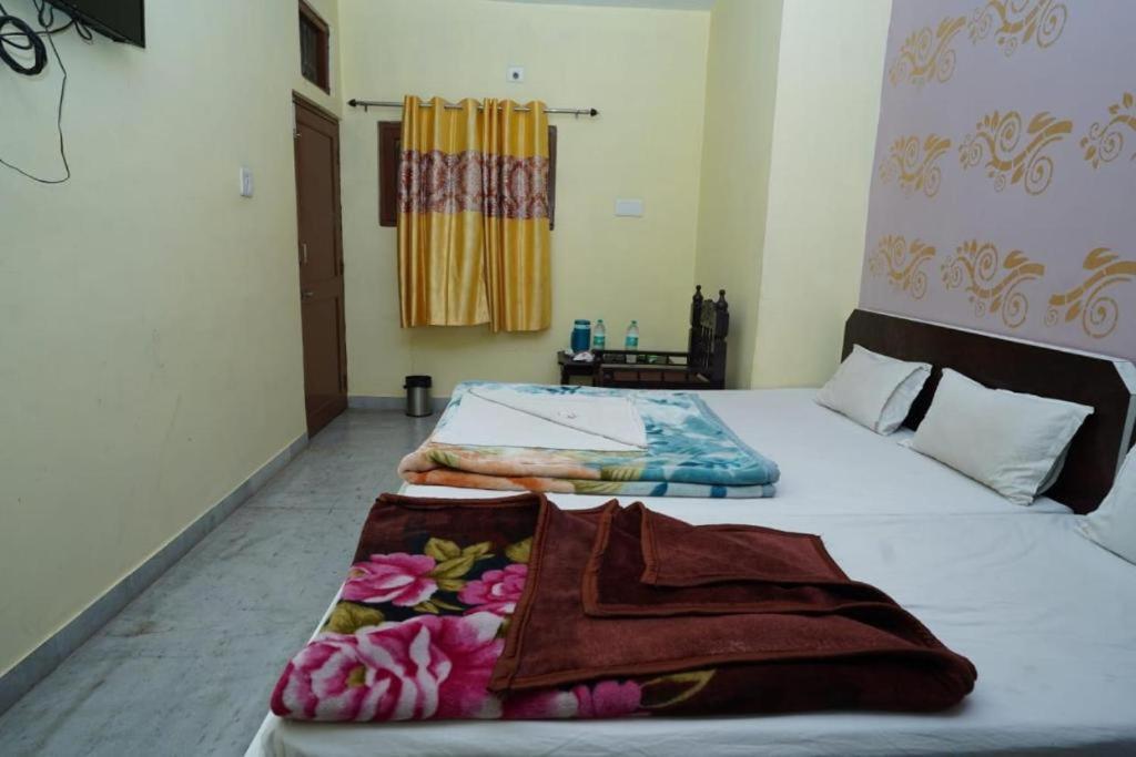 Hotel Hari Home Udaipur Exteriör bild